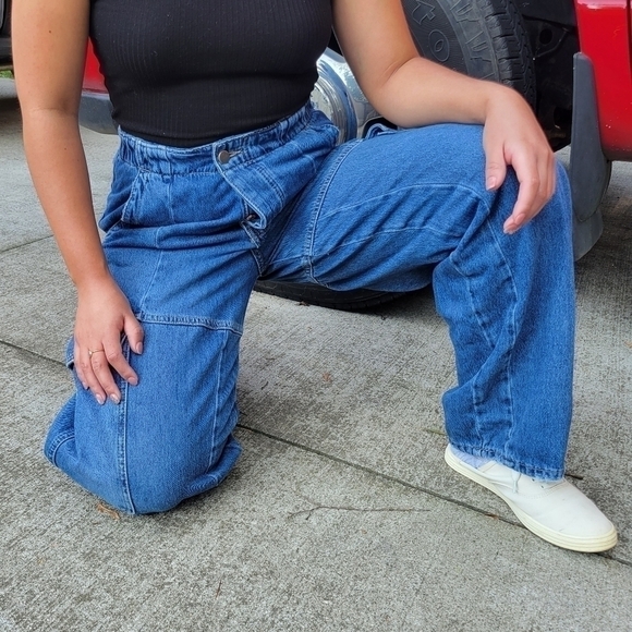 we the free cool in a cargo silhouette jeans size small - Picture 3 of 8